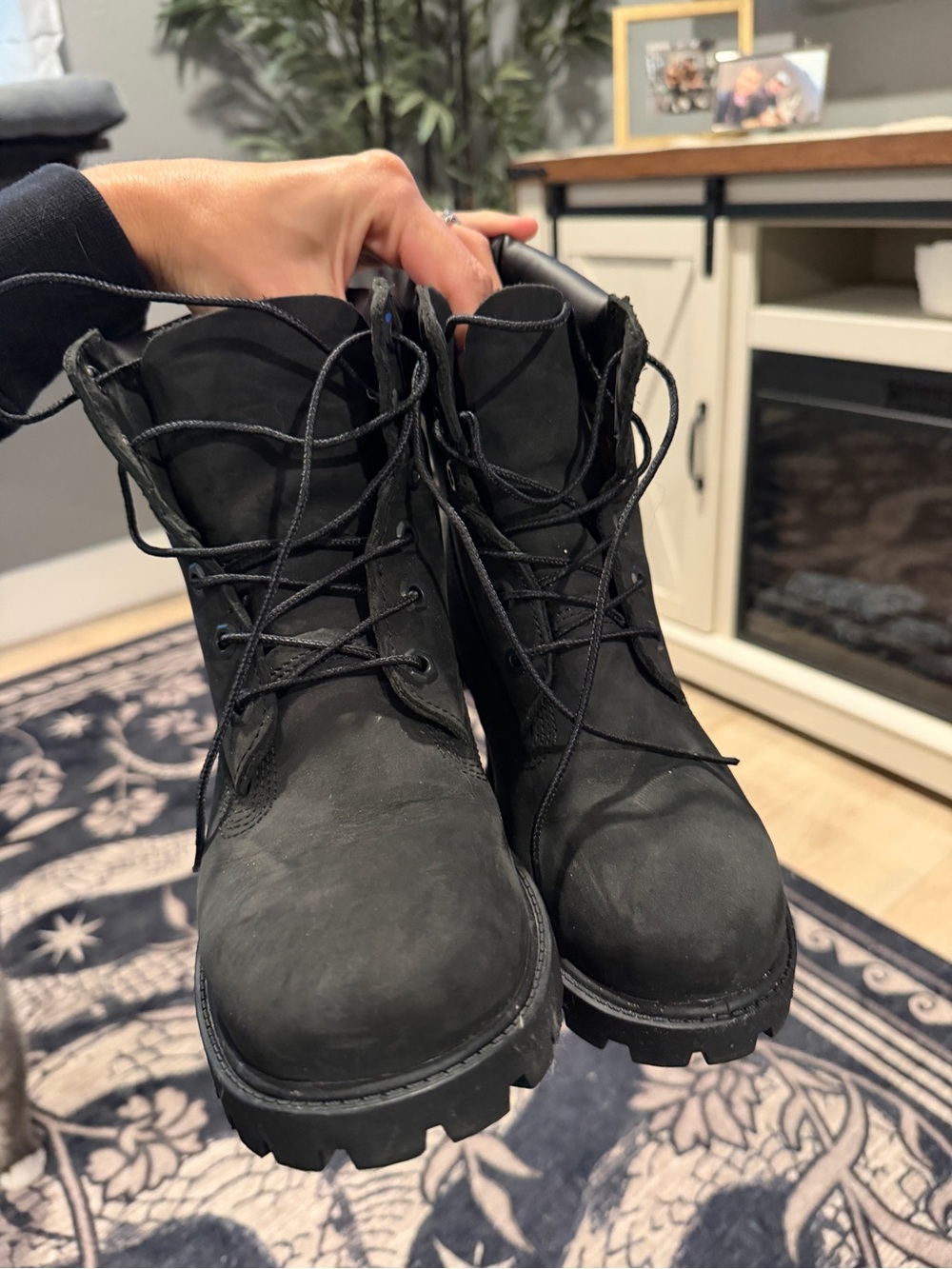Women’s black timberland boots